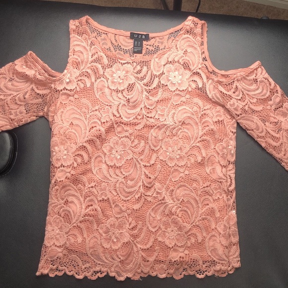 Tops - Pink cold shoulder lace dress shirt